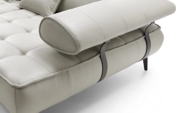 Nurgadiivan Seledo XL Leather Collection