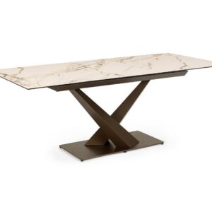 Söögilaud Johannes Desert